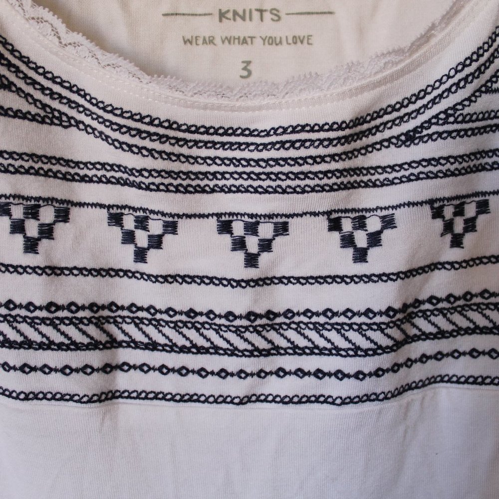 Torrid Flutter Sleevetop Super Soft White - image 7